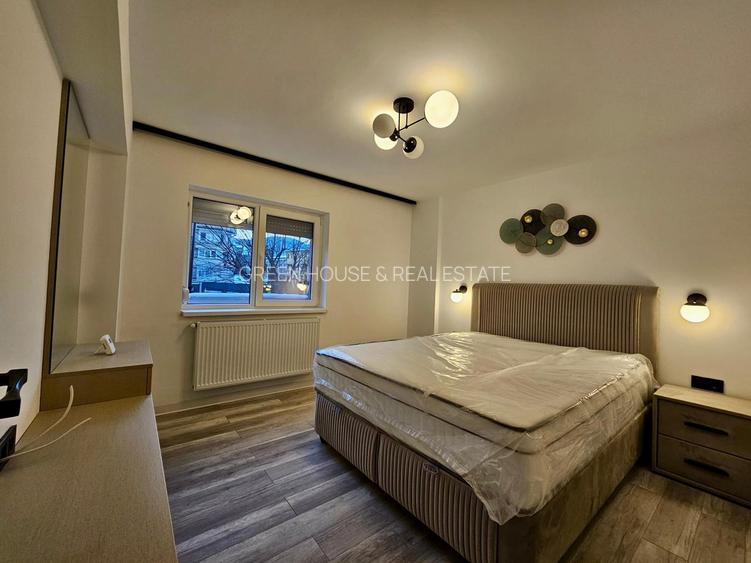 Apartament 2 camere de lux,decomandat, etaj 1, zona Decebal - 21