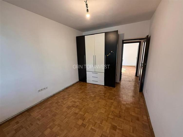 Apartament cu 4 camere 2 bai si balcon etajul 1 pe Rahovei - 7