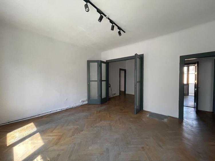 Apartament cu farmec istoric, 120 mp, în inima Clujului – Strada Eroilor