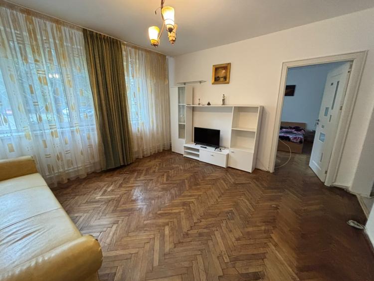 Apartament 3 camere, 57.50 mp, zona Nord-Cameliei