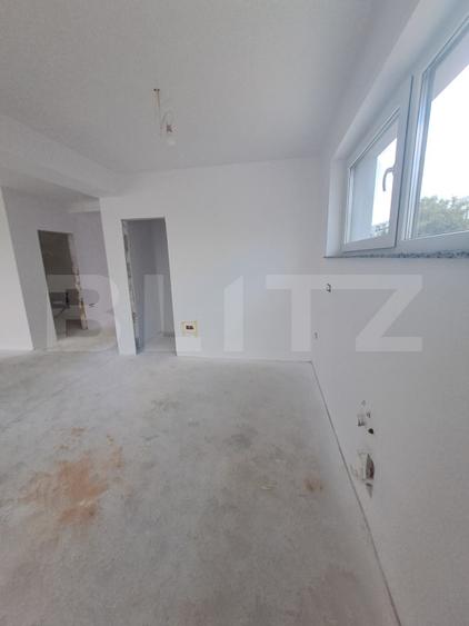 Casa cu 5 camere tip duplex, impecabila, zona Tractorul