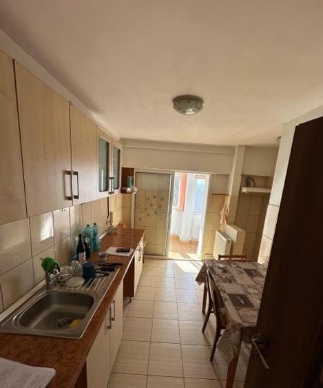 Apartament 2 camere de vanzare zona Parc Tomis 2