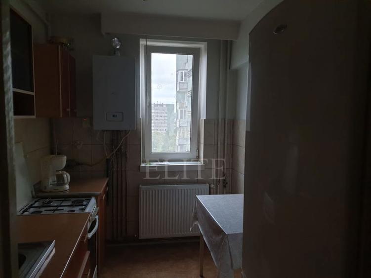 Apartament 2 camere în zona STRAZII UNIRII