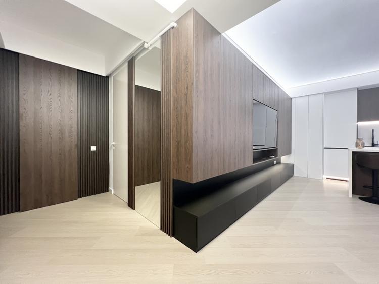 NOU / LUX / COMPLET MOBILAT SI UTILAT / LOC PARCARE DISPONIBIL