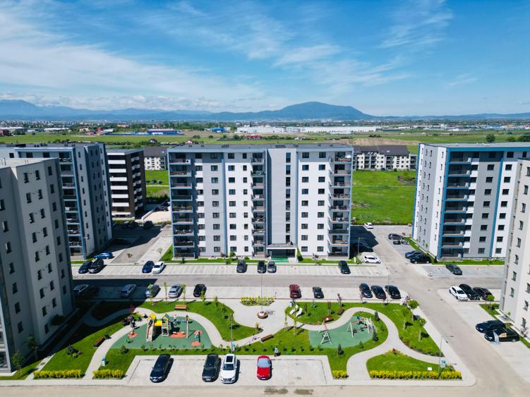 Apartament 3 camere modern etaj 1/8  *incalzire in pardoseala inclusa in pret*