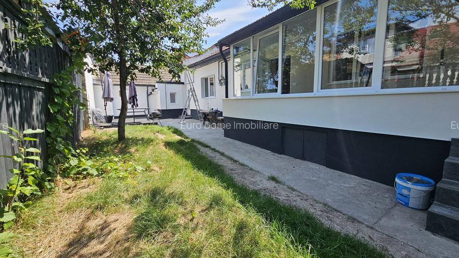 Corp de casă cu 2 imobile independente, curte și pod – Str. Mihai Viteazul - 23