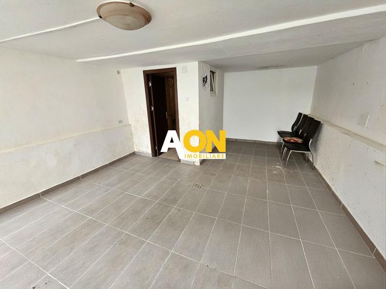 Casa de locuit si spatiu comercial, Cetate