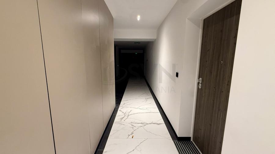 REA1029719 Studio One High District I Vanzare