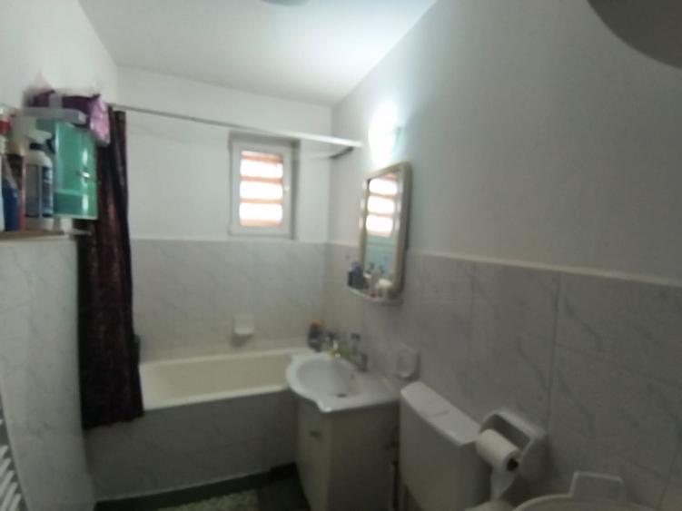 Apartament 2 camere de vanzare| Central, Suceava | Decomandat