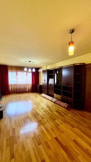 Apartament 4 camere ultracentral - 100 mp