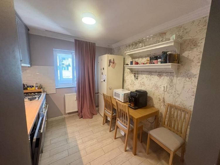 Apartament 3 camere complet renovat | Mobilat și utilat | Boxă inclusă