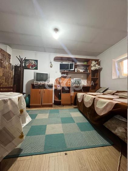 Casa cu 4 camere si baie + teren 567 mp pe Nicolae Balcescu in Gaesti - 9