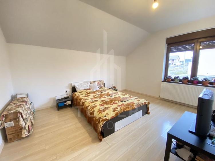 Casă individuală 5 camere cu 372 mp teren în Bavaria