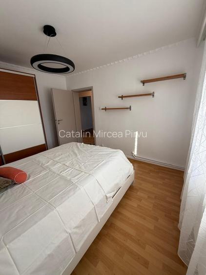 Inchiriez Apartament 3 camere - 9