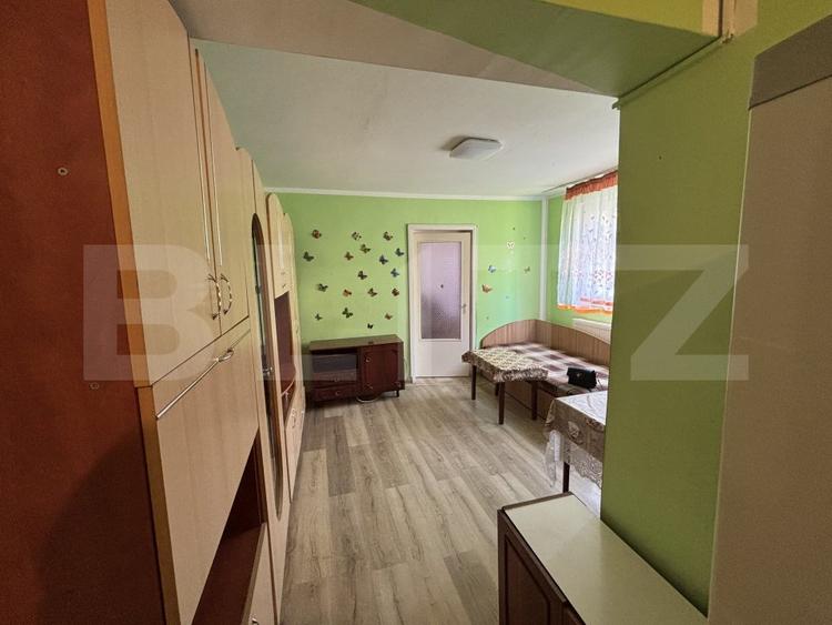 Apartament de vanzare, cu 2 camere, 36 mp, zona est
