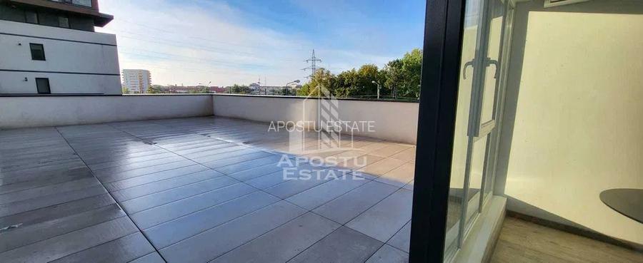 Apartament 2 camere, loc parcare subteran,terasa 78 mp, zona Soarelui