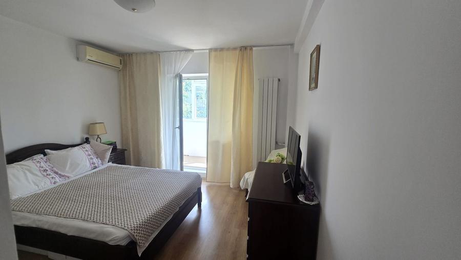 DRISTOR-3 camere, 2 bai, dec, amenajate, bloc 1985, 139.000euro