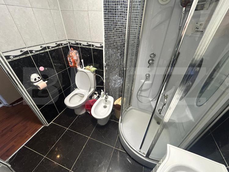 Apartament 3 camere, 74 mp, zona Alexandru cel Bun
