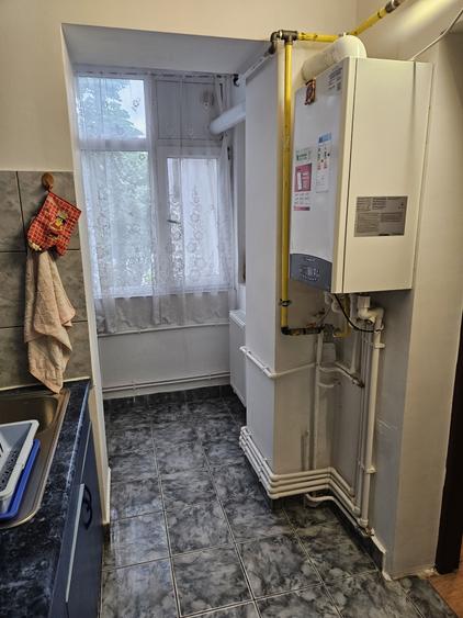 Apartament 3 camere zona Pasapoarte-Bulevard