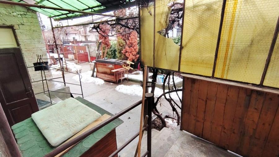 Casa cu potential comercial - 130 mp, teren 274 mp - Dâmbul Rotund
