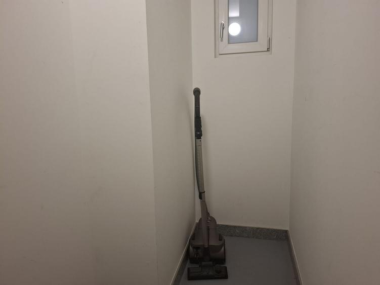 URGENT!, PARTER,FARA MENTENANTA, CONTORIZAT,SINGUR PE ETAJ, NEGOCIABIL