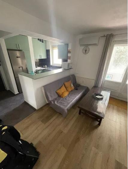 B-dul Basarabia Parcul NATIONAL ,STRADAL ,bl.REABILITAT ,et.1/4,AC.renovat