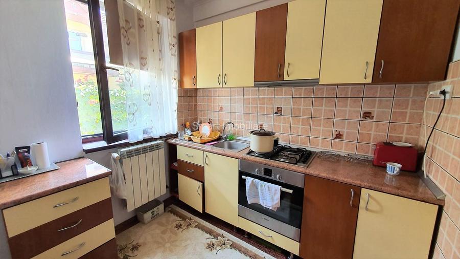 Casa 300 mp cu teren 430 mp Calea Poplacii - 10