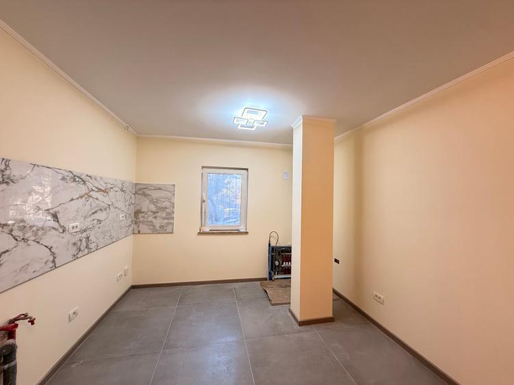 Ap. 3 camere , decomandat , incalzire in pardoseala-Complex Studentesc