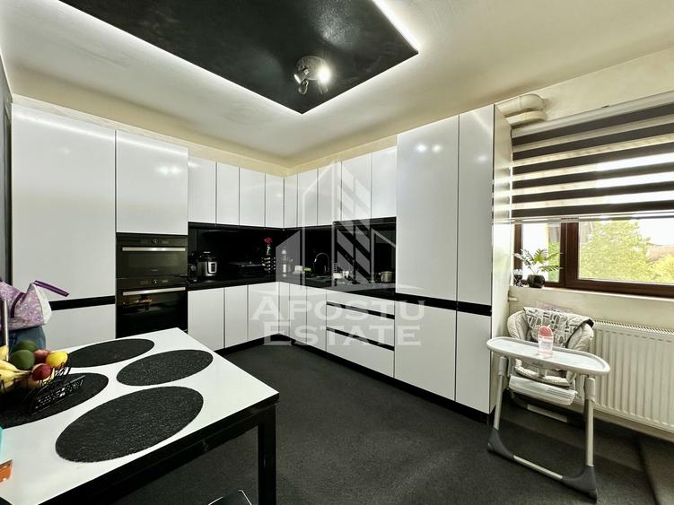 Apartament de vanzare cu 3 camere in apropiere de Lidl, Dumbravita