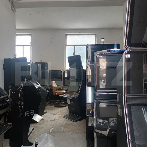 Spatiu comercial, 900 mp, zona Semicentrala