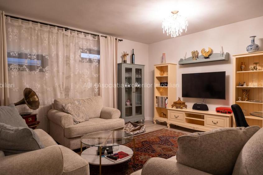 Baneasa lake House 340sqm, swimming pool, lake side deck - 14
