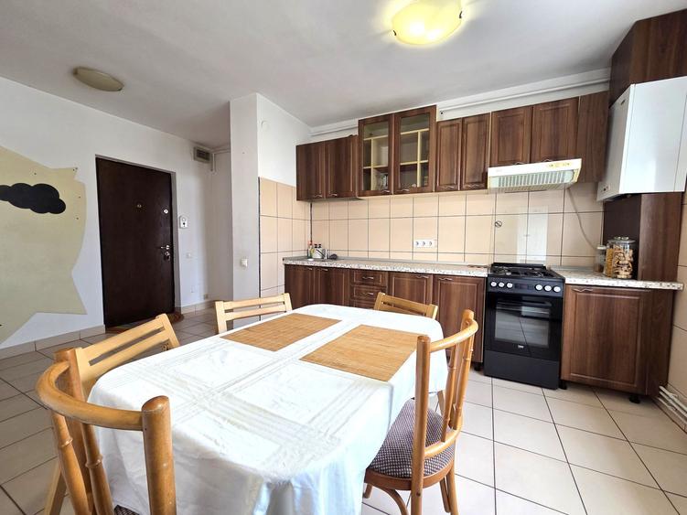 0% comision, 2 camere decomandate, etaj 4, str. București, Mărăști