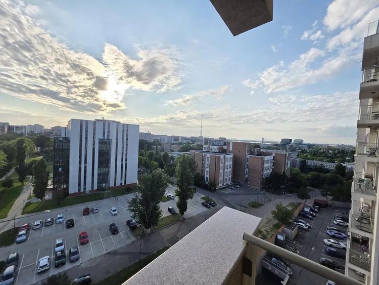 Apartament 3 camere Politehnica bloc nou metrou 4 minute