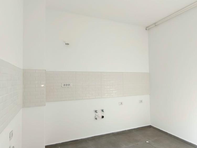 ULTIMUL APARTAMENT Solid Residence Smaraldului - 2 Camere curte proprie La Cheie