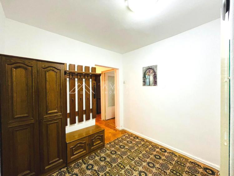 | Apartament 3 camere | 74 mp | Manastur - Zona str. Parang |
