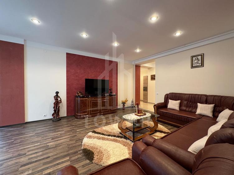 Apartament de închiriat 3 camere, 100 m², decomandat, zona Ștrand