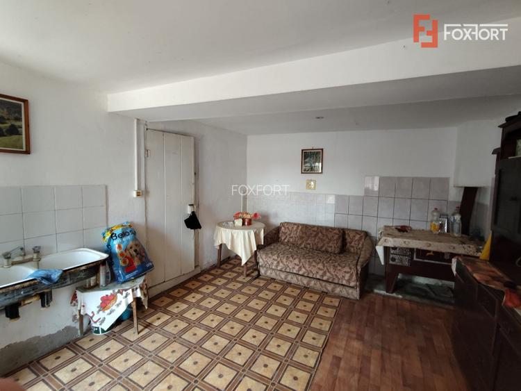 Casa cu 3 camere de vanzare in Jimbolia, teren pe colt - 16