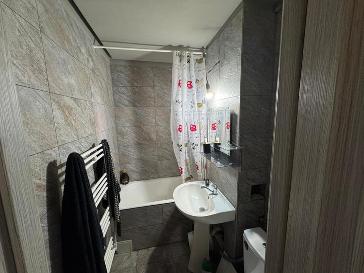 Apartament de vanzare cu 3 camere | ETAJ 2 | 66 MP UTILI | ULTRACENTRAL |