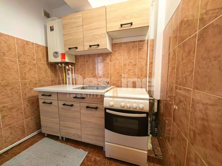 Garsonieră renovată mobilată 23 mp balcon CT parter mutare rapidă