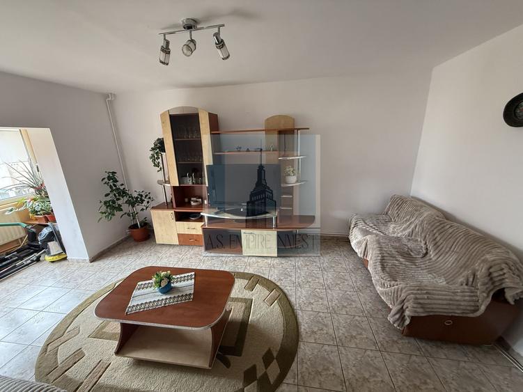 Apartament 4 camere, pe 2 nivele, 92 mp utili-zona Racadau