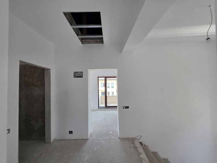 CASA INDIVIDUALA - 180 MP UTILI, TEREN 324, TOATE UTILITATILE, COMIS 0