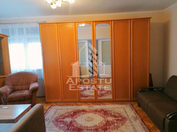 Apartament 2 camere de inchiriat, Centrala Proprie, Ultracentral