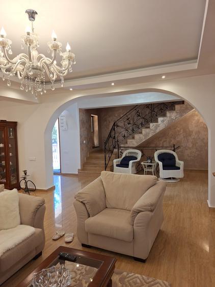 Vila de lux-agigea