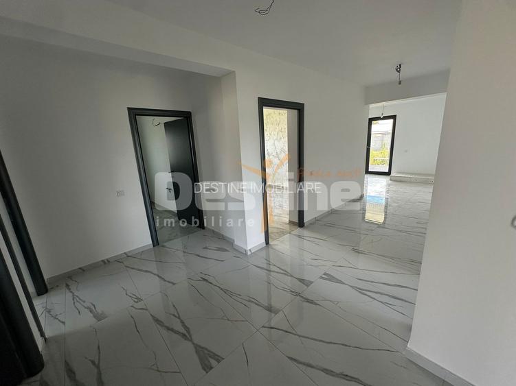 Casă individuală 4 camere | 121 mp utili | Teren 893 mp | Berceni