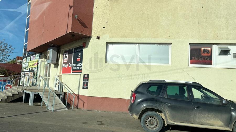 REC3001077 Spatiu comercial cu 5 locuri de parcare