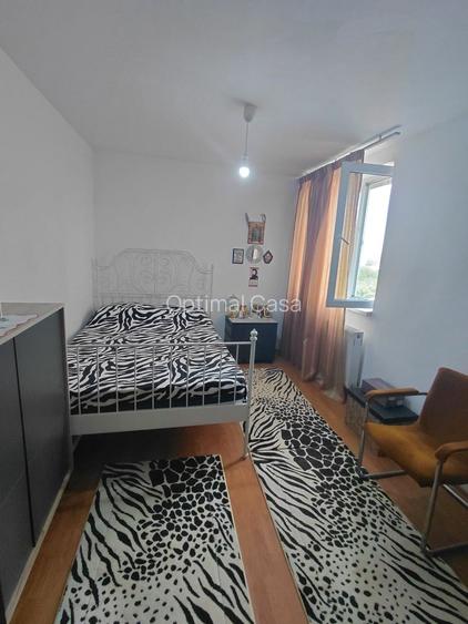 Masina de Paine(Obor),2 camere ,etaj 7/10, - 4