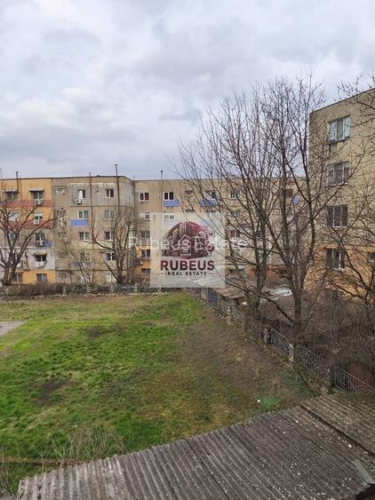 Mic la întreținere, bun la randament: apartament în Orșova - 36