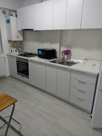 Garsoniera de Inchiriat Berceni Grand Arena in bloc nou cu centrala proprie
