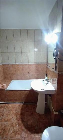 Apartament decomandat 3 camere zona Unirii ACR