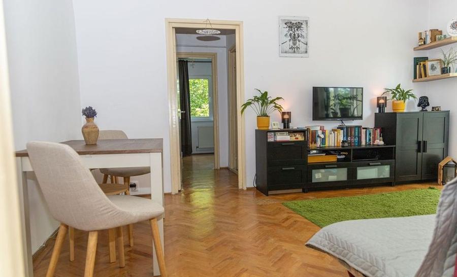 Apartament 2 camere Gemenii,renovat,parcare,mobilat,100000 Euro